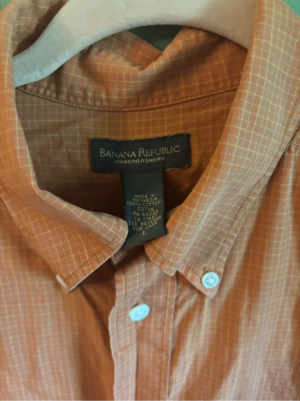 Classic Men's Banana Republic Button-Down Shirt - Orange Plaid